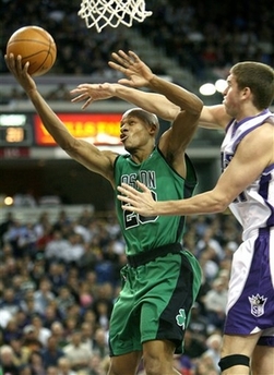 球员的推搡 球员的推搡