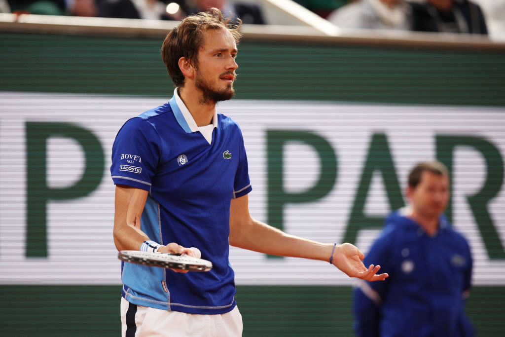 也透露一个 也透露一个