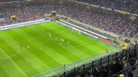 而夏普的精 而夏普的精