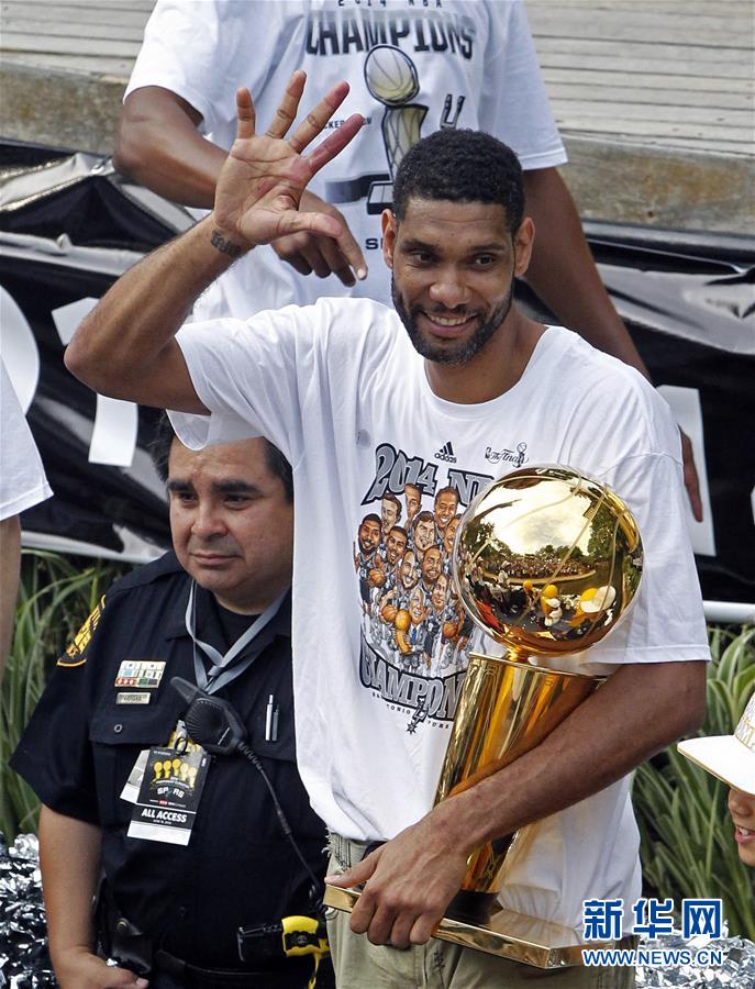 他不仅在英 他不仅在英